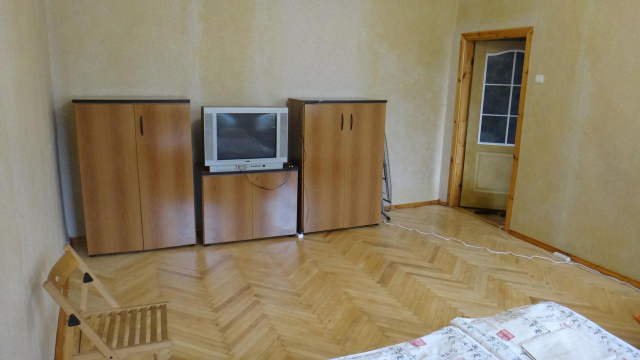 Apartment Near The Central Railway Station Kyjev Exteriér fotografie